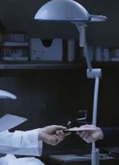 铁线虫入侵：惊悚片，人类患上怪病,只想疯狂喝水,不知体内有变异虫子