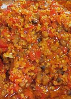 80岁外婆教的秘制辣椒酱，加炒香的黄豆，太好吃了