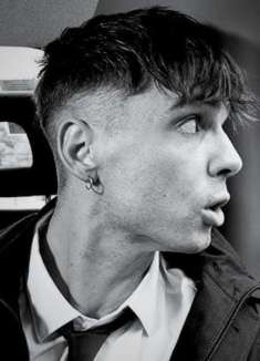 很久没有盯着一首歌看这么久了