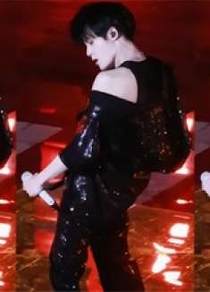 檀健次跳“唐奇进行曲”太顶了，一夜火爆全网，网友：太会扭了