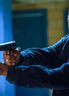 《伸冤人2》退役特工隐姓埋名，为了给好友报仇重出江湖！