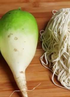 两个萝卜，一把面条，简单一做，营养丰富，口感劲道，超级好吃